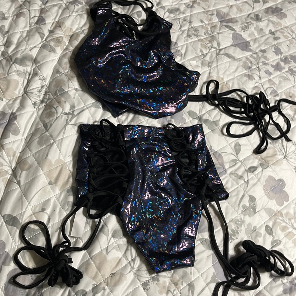 NWOT shimmery tie two piece swimsuit L